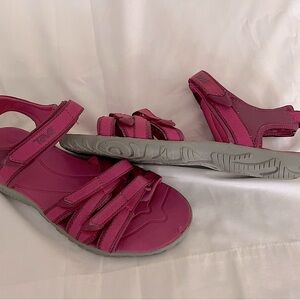 Teva Tirra Juniors Raspberry Rose Tirra Big Kids' Sport Sandal, 5